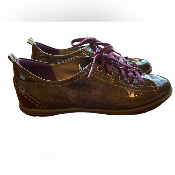Ecco Spin Brown Patent Leather Sneakers - Picture 12 of 13